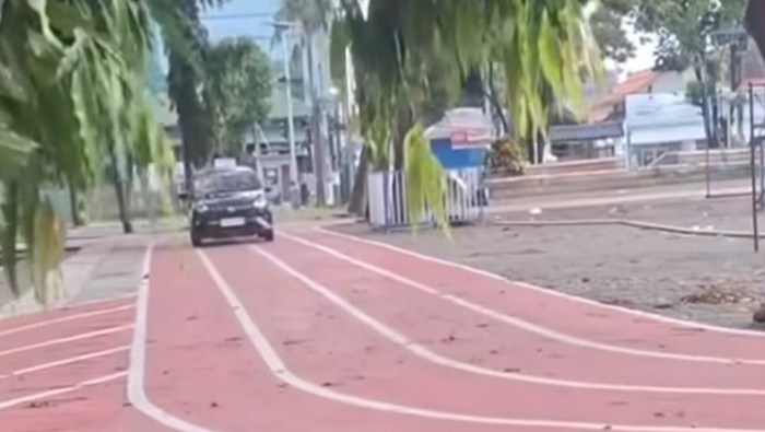 Viral Jogging Track Alun-alun Bekasi Dipakai Latihan Menyetir, Warga Soroti Pengawasan