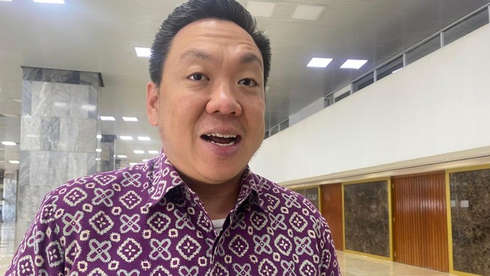 DPR Desak Model MBG Dirombak Usai 566 Santri Sidoarjo Alami Keracunan
