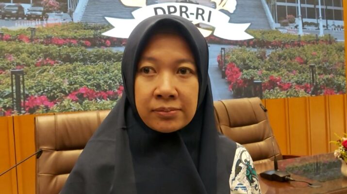 Sebaran Abu Anak Krakatau Bergerak Menjauh dari Indonesia, BMKG Tetap Minta Masyarakat Waspada